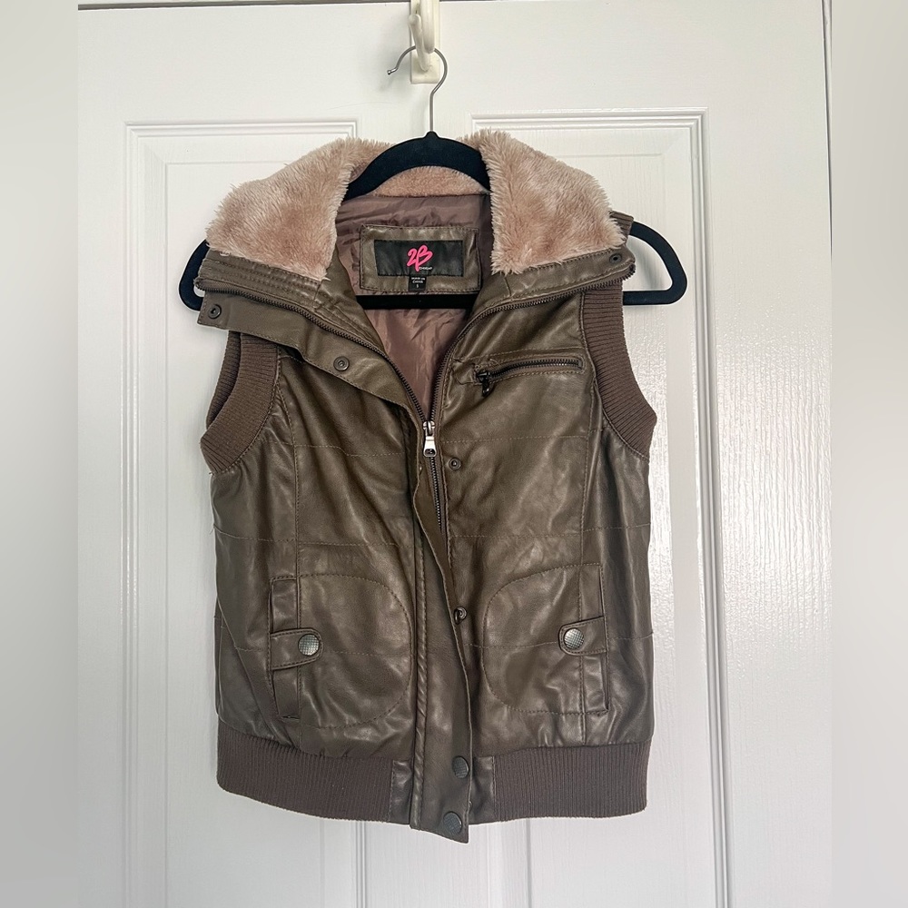 2B Bebe faux leather vest in army green